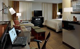 Staybridge Suites Eau Claire - Altoona